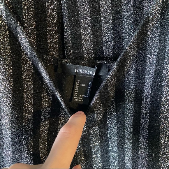 Forever 21 Matching top and pant set - Picture 5 of 5